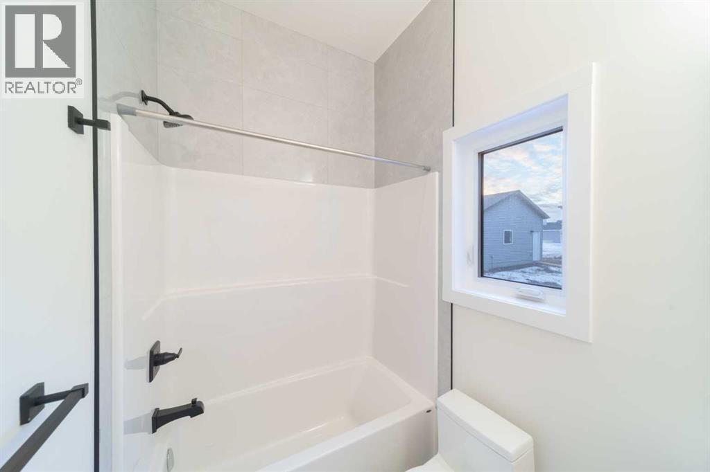 1185 Iron Ridge Avenue, Crossfield, Alberta  T0M 0S0 - Photo 8 - A2276911