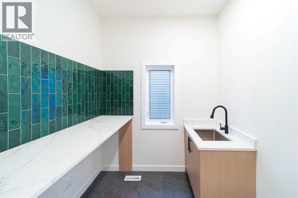 1185 Iron Ridge Avenue, Crossfield, Alberta  T0M 0S0 - Photo 6 - A2276911