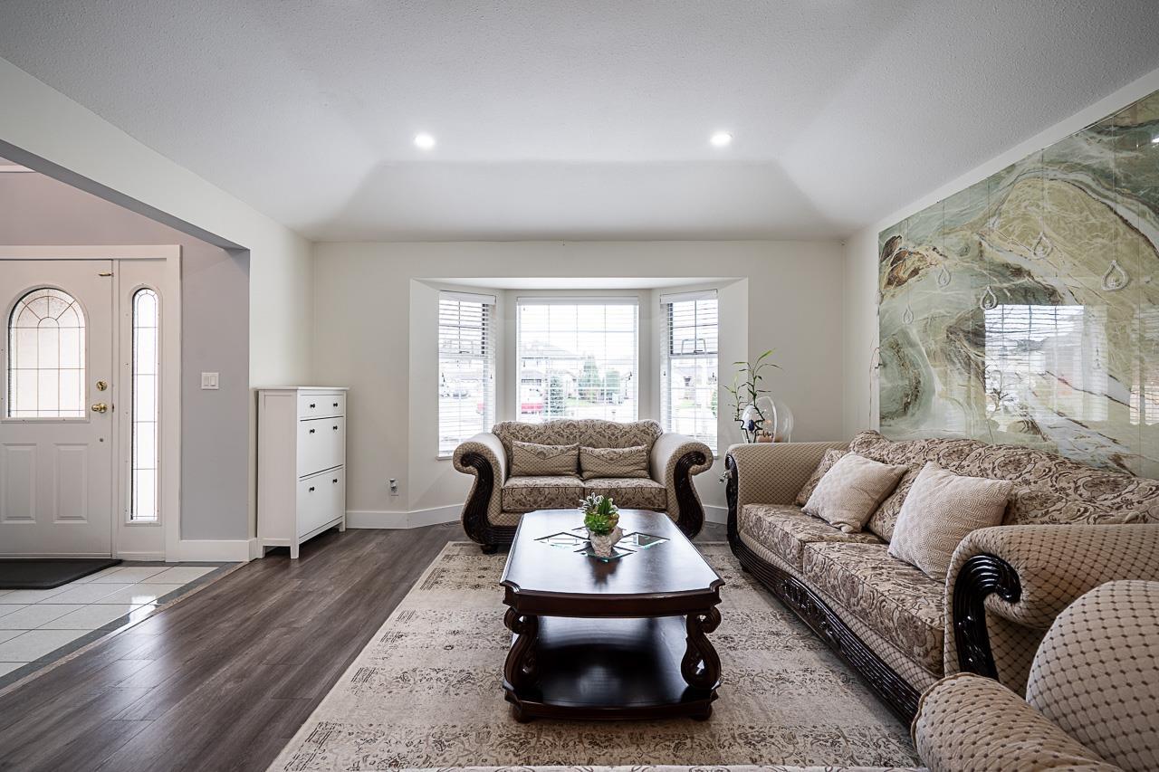 6655 123a Street, Surrey, British Columbia  V3W 0Z1 - Photo 5 - R3089640