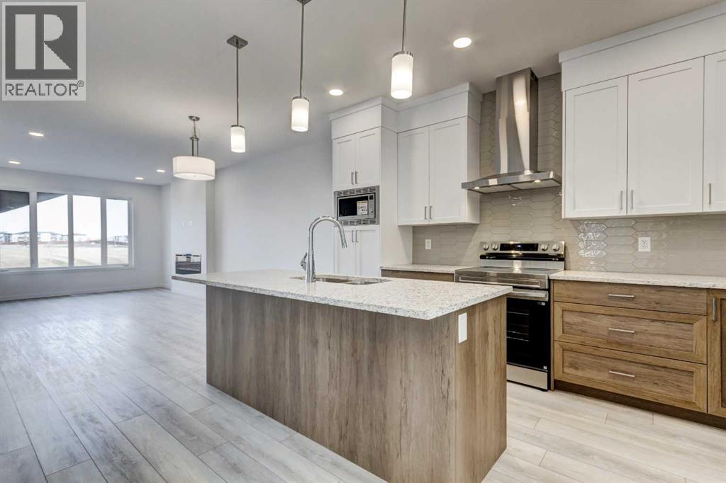 37 Setonvista Gate Se, Calgary, Alberta  T3M 4H8 - Photo 10 - A2284157