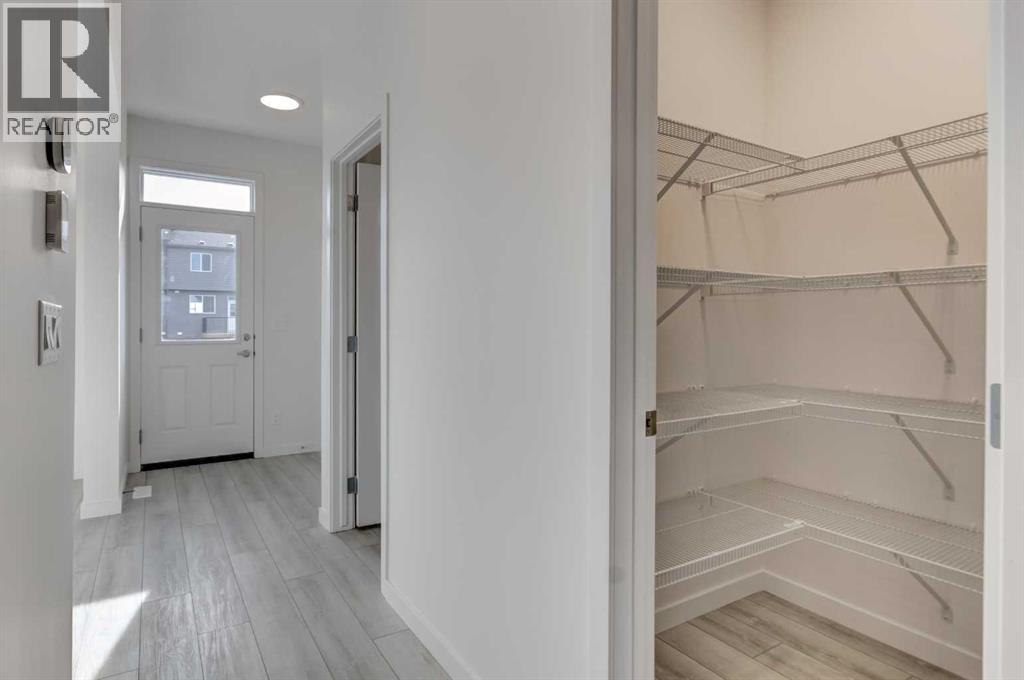 37 Setonvista Gate Se, Calgary, Alberta  T3M 4H8 - Photo 11 - A2284157