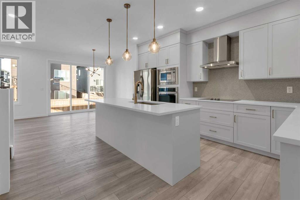 200 Starling Place Nw, Calgary, Alberta  T3P 2W2 - Photo 3 - A2284232