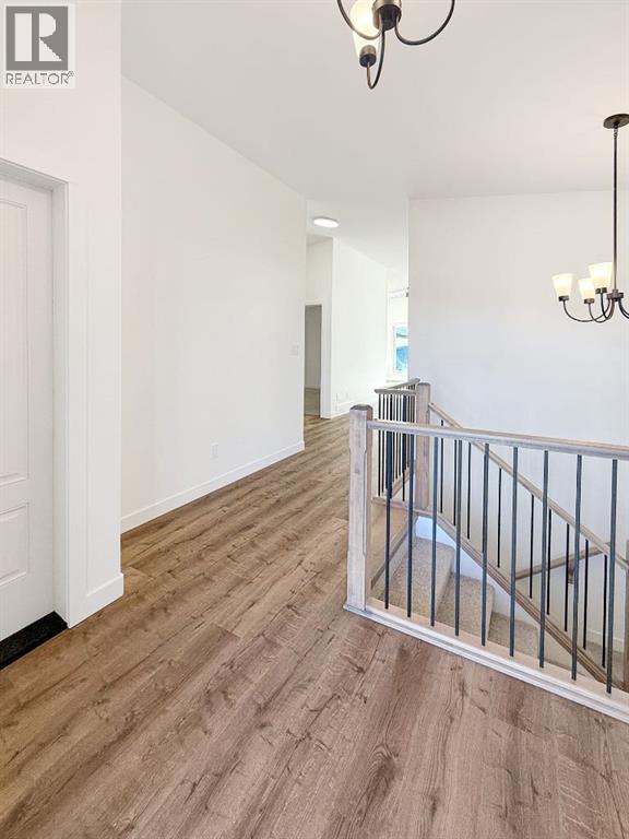 320 Greenwood Place, Coalhurst, Alberta  T0L 0V2 - Photo 5 - A2285573