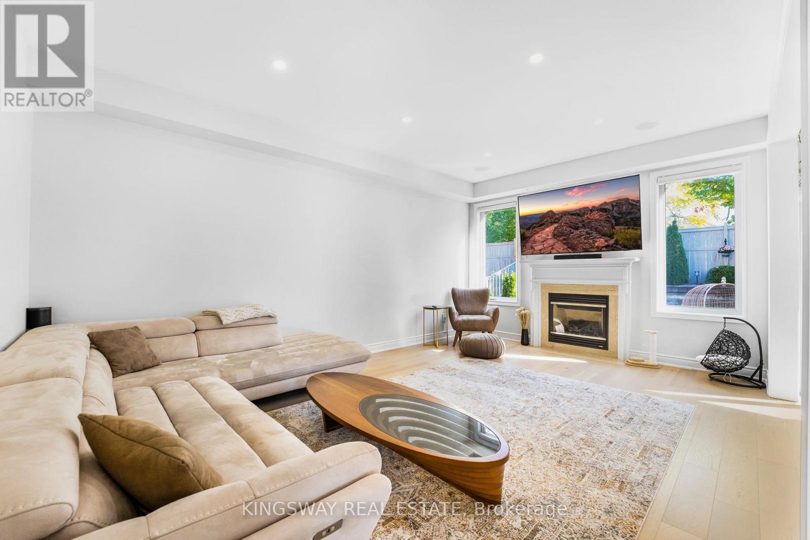 61 Milligan Street, Bradford West Gwillimbury, Ontario  L3Z 0A4 - Photo 18 - N12785748