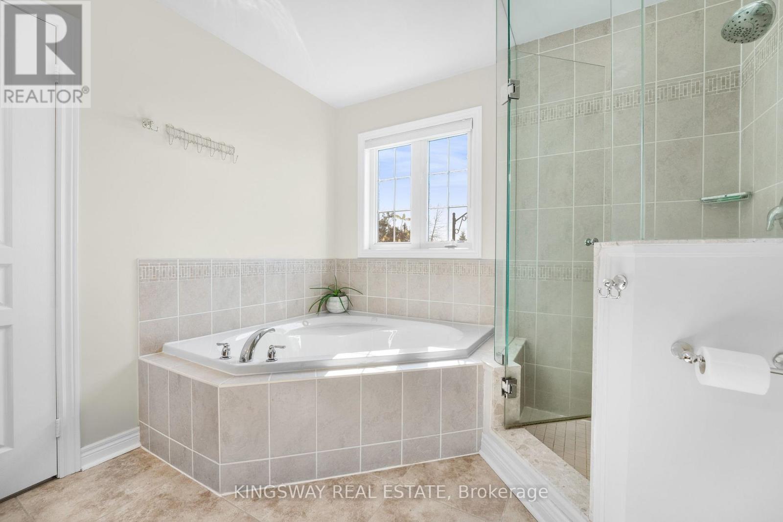 61 Milligan Street, Bradford West Gwillimbury, Ontario  L3Z 0A4 - Photo 23 - N12785748