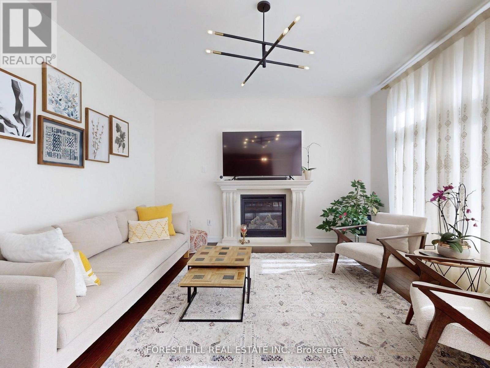 115 Beckett Avenue, East Gwillimbury, Ontario  L9N 0S6 - Photo 6 - N12785752