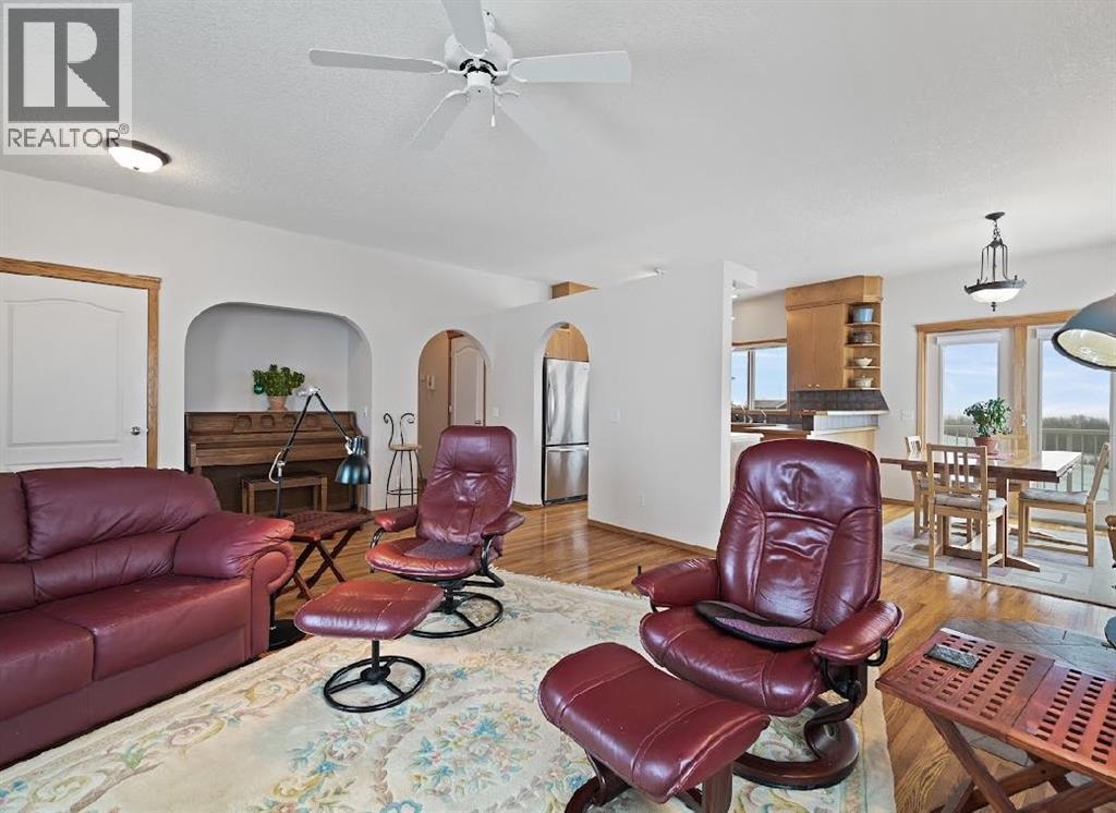 16111 274 Avenue E, Rural Foothills County, Alberta  T1S 4M9 - Photo 13 - A2275234