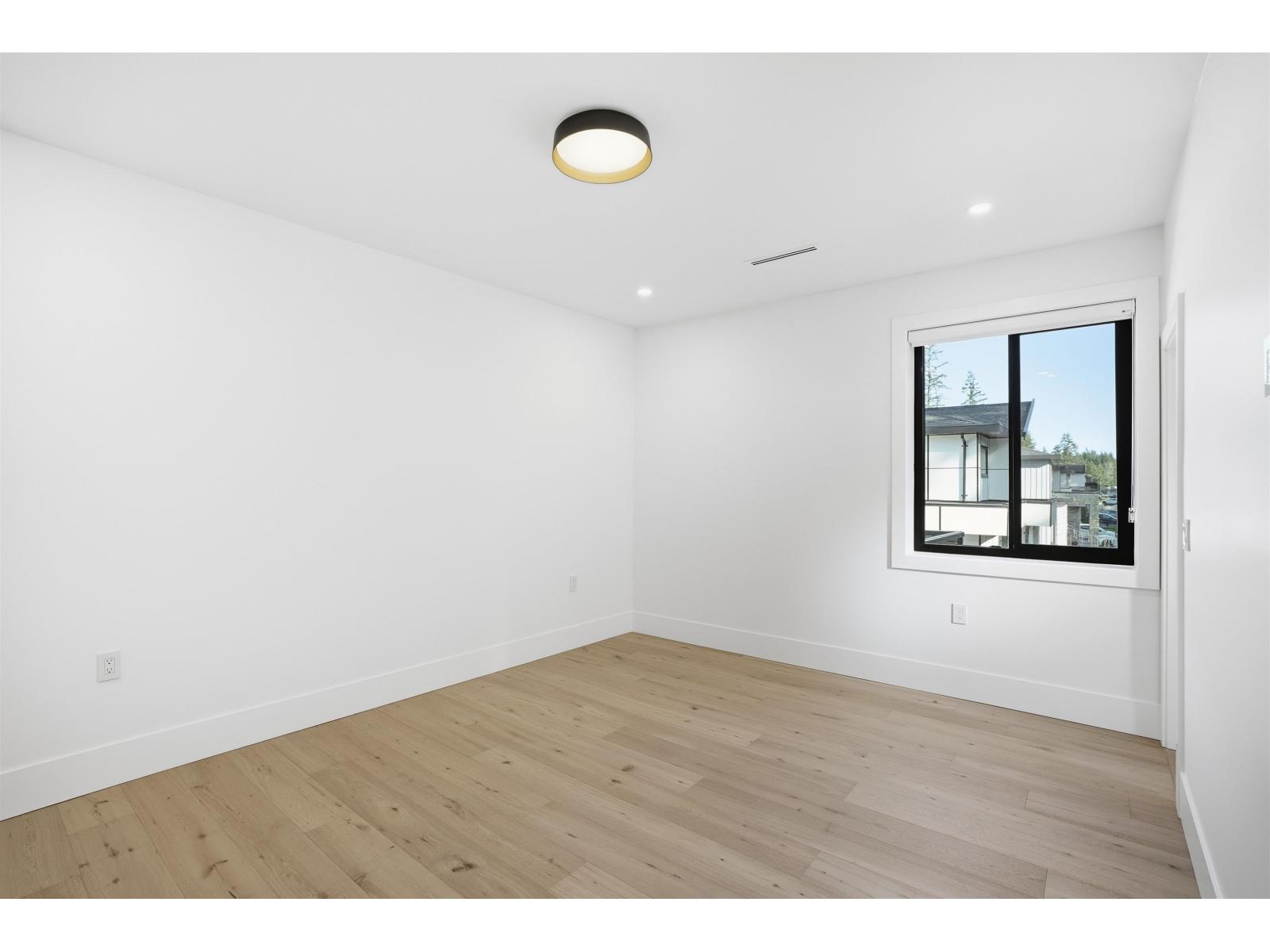 2710 202 Street, Langley, British Columbia  V2Z 0B6 - Photo 31 - R3088288