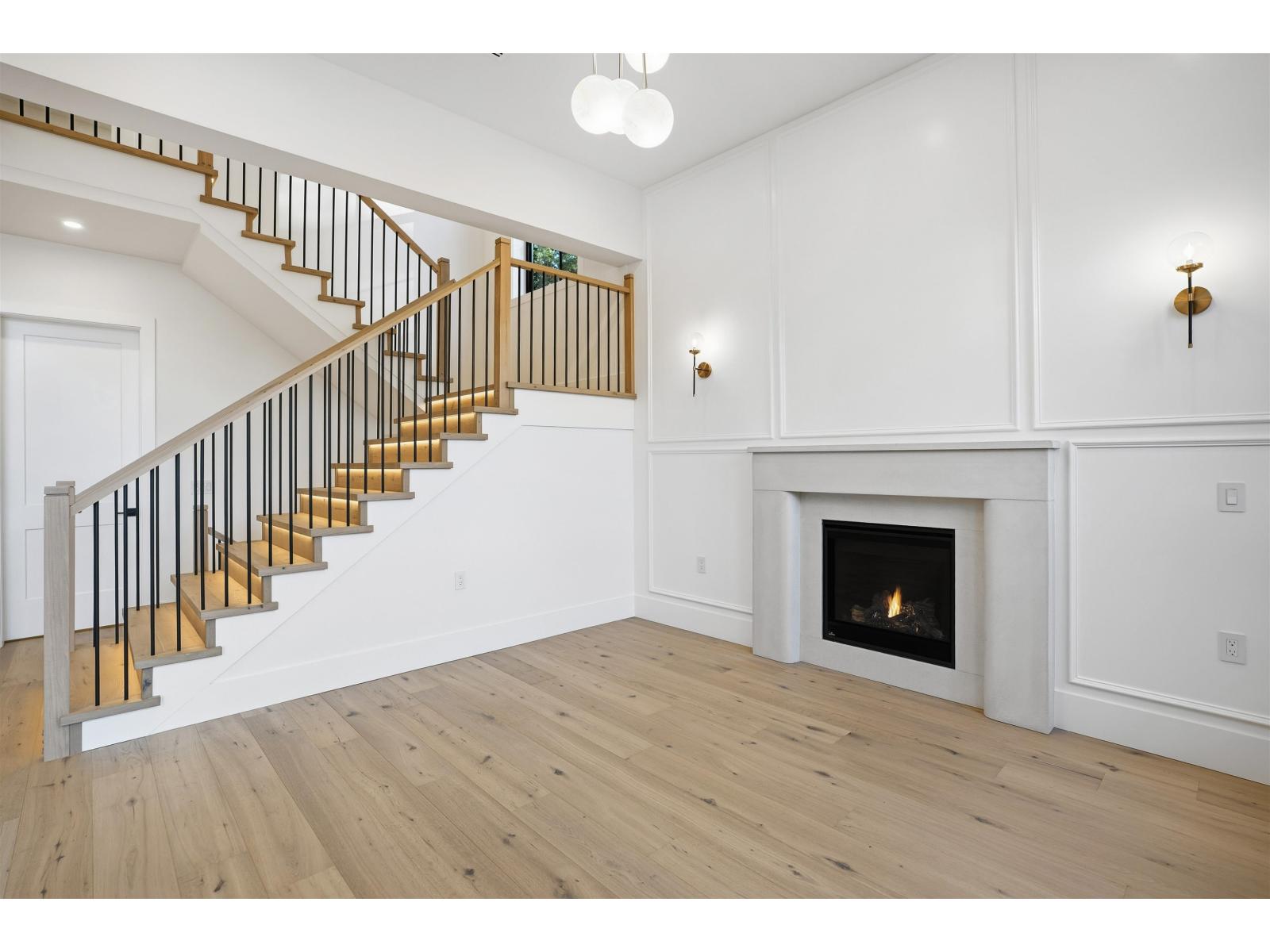 2710 202 Street, Langley, British Columbia  V2Z 0B6 - Photo 5 - R3088288