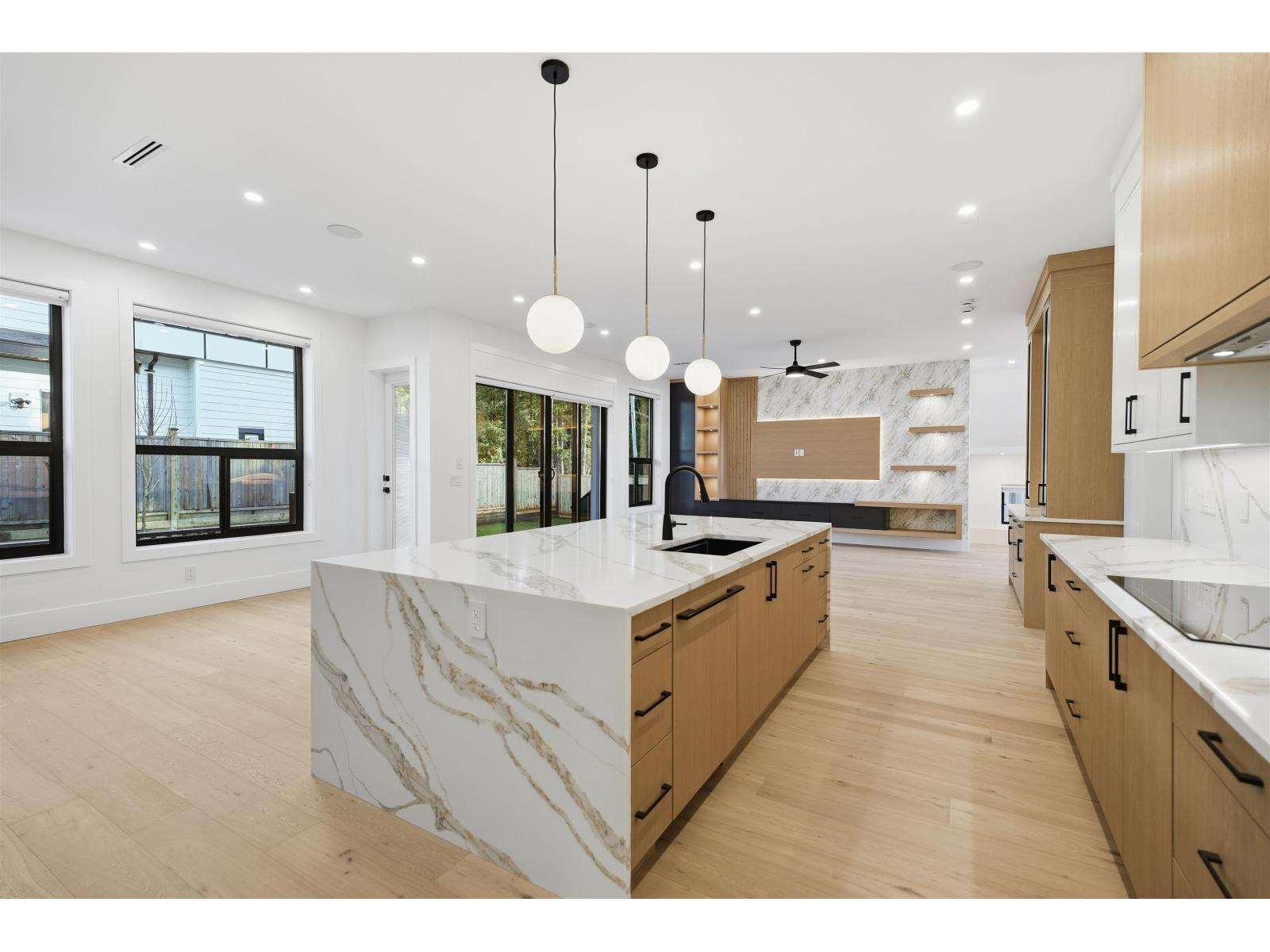 2710 202 Street, Langley, British Columbia  V2Z 0B6 - Photo 13 - R3088288