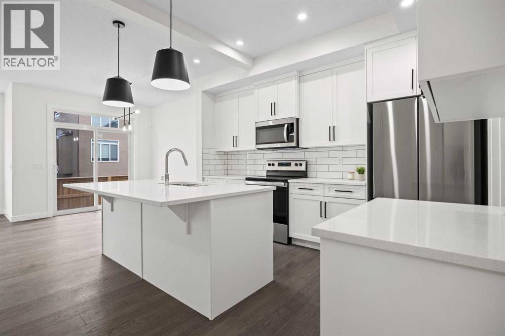 108 Waterford Way, Chestermere, Alberta  T1X 3A2 - Photo 4 - A2281370