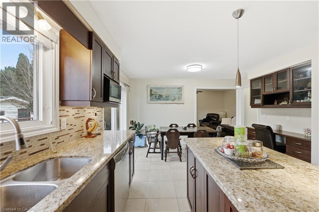 34 Haskins Court, Hamilton, Ontario  L8K 6R1 - Photo 7 - 40805019