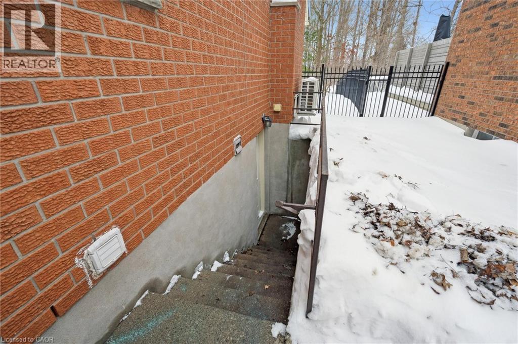 286 Auburn Drive Unit# Lower, Waterloo, Ontario  N2K 3J9 - Photo 3 - 40804459