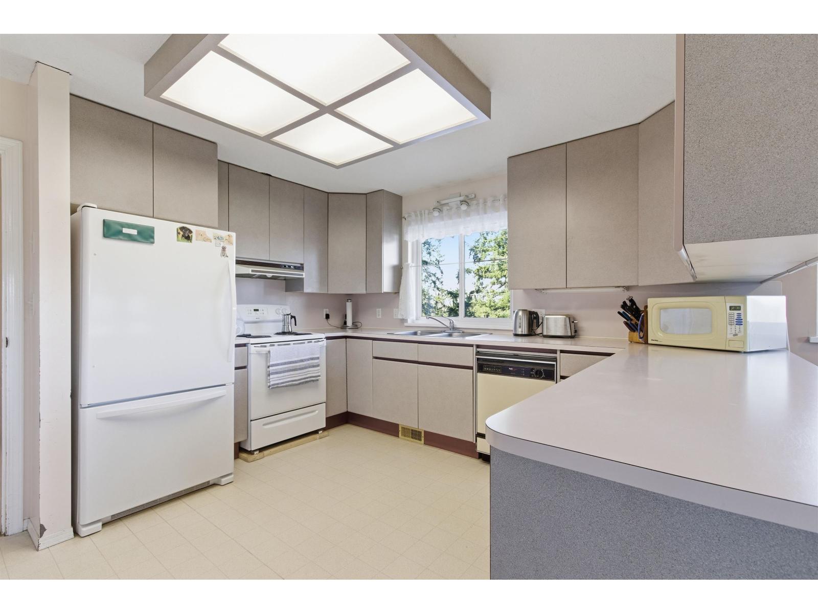 1405 227 Street, Langley, British Columbia  V2Z 1K6 - Photo 13 - R3089638