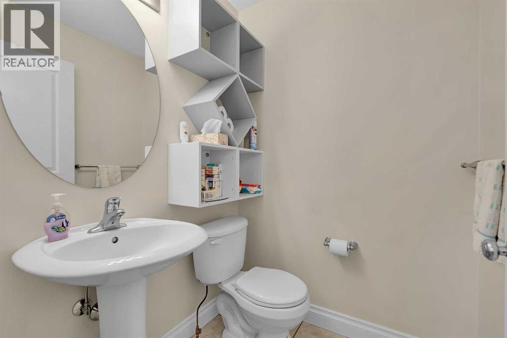 730 69 Avenue Sw, Calgary, Alberta  T2V 0P2 - Photo 8 - A2284956