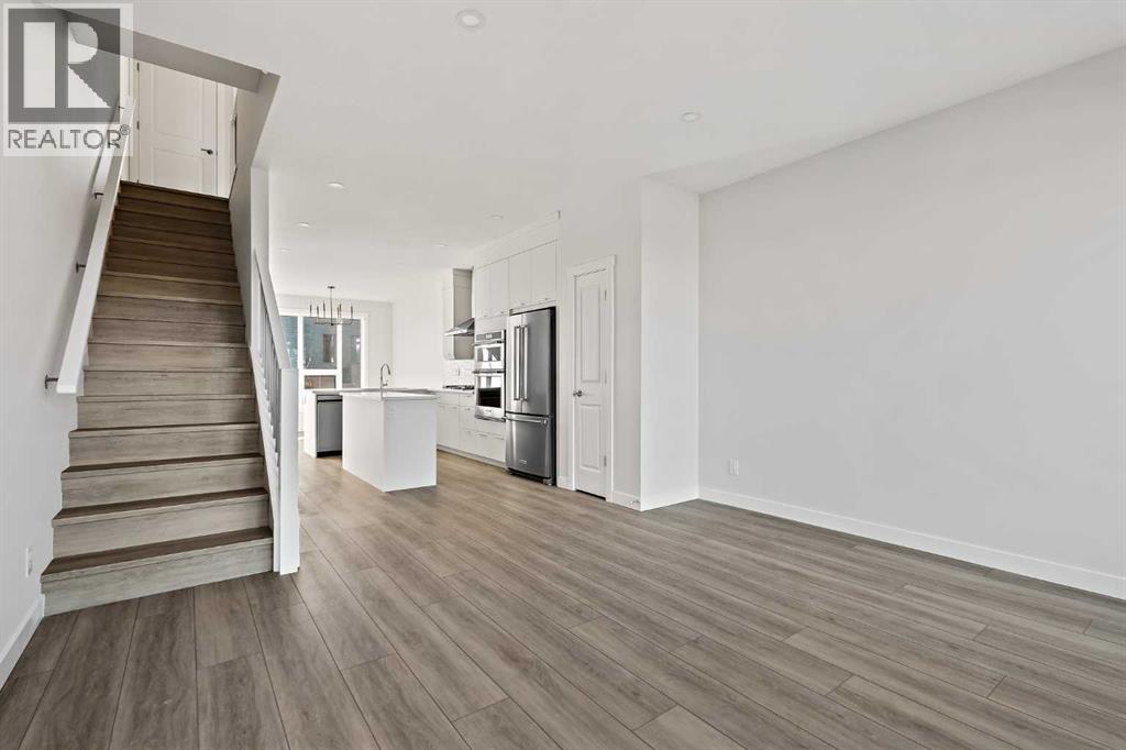 2527 Sovereign Crescent Sw, Calgary, Alberta  T3C 3Y3 - Photo 17 - A2285427