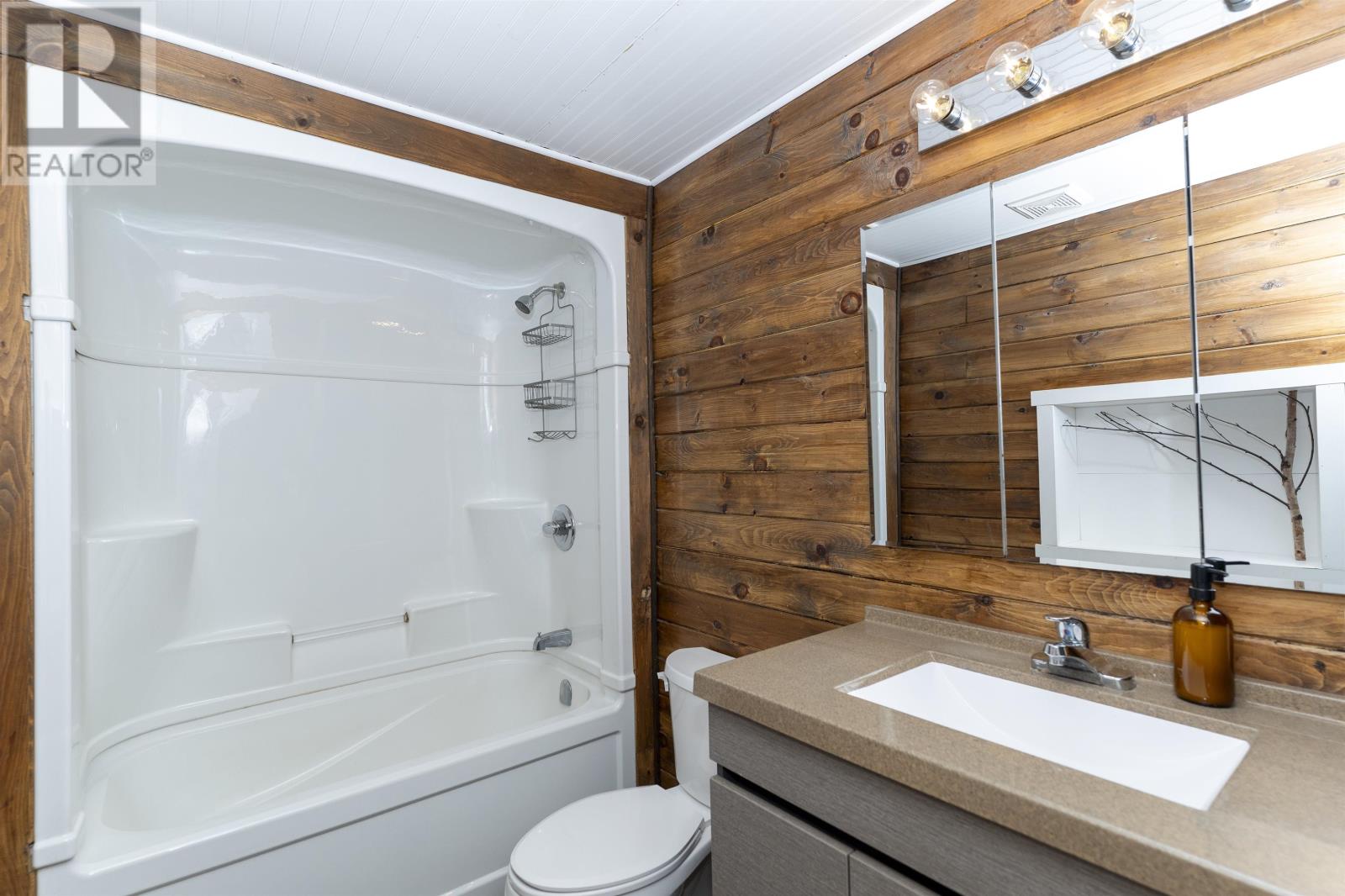 554 High St S, Thunder Bay, Ontario  P7B 3M5 - Photo 19 - TB2600178