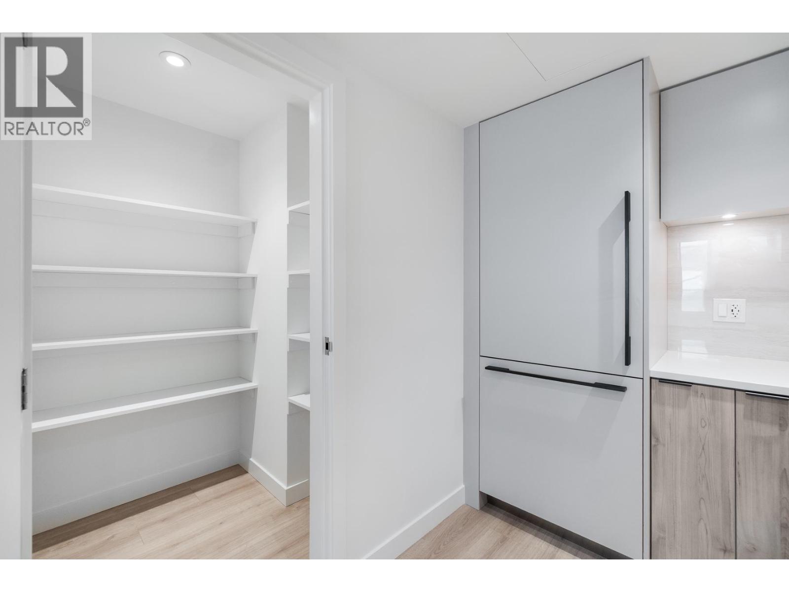 325 755 Harbourside Drive, North Vancouver, British Columbia  V7P 0G1 - Photo 12 - R3089669