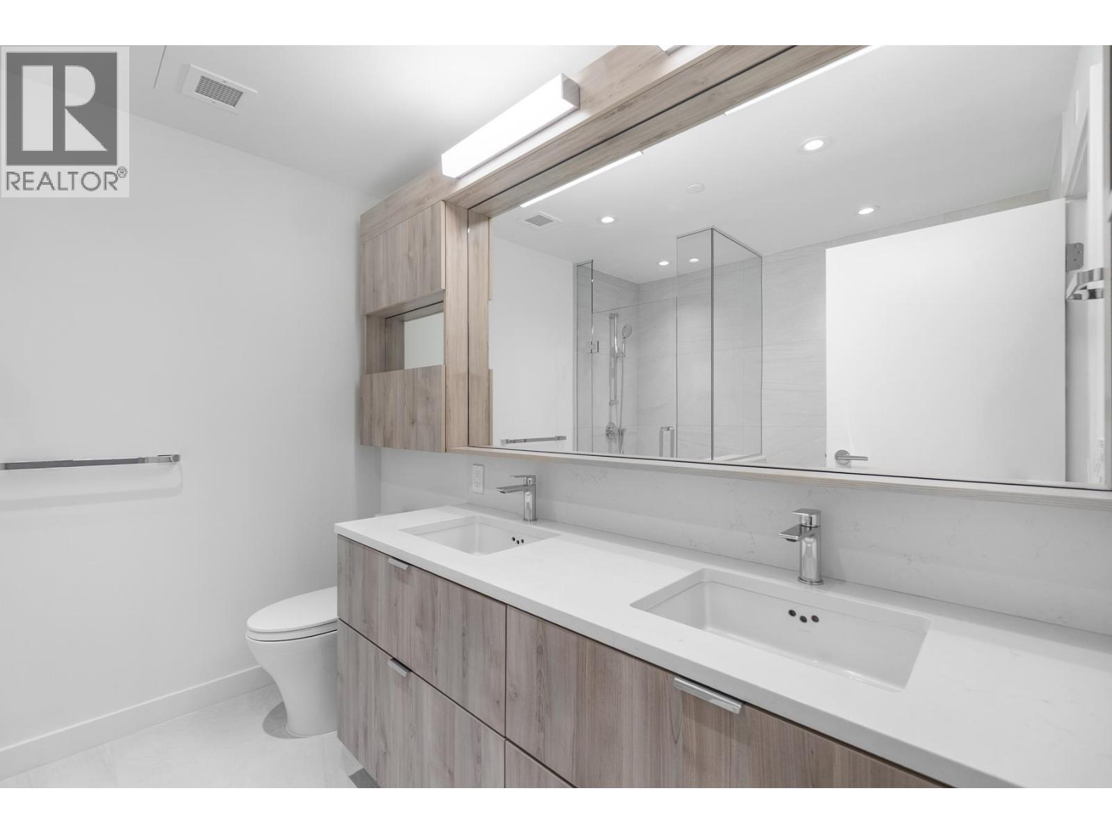 325 755 Harbourside Drive, North Vancouver, British Columbia  V7P 0G1 - Photo 15 - R3089669