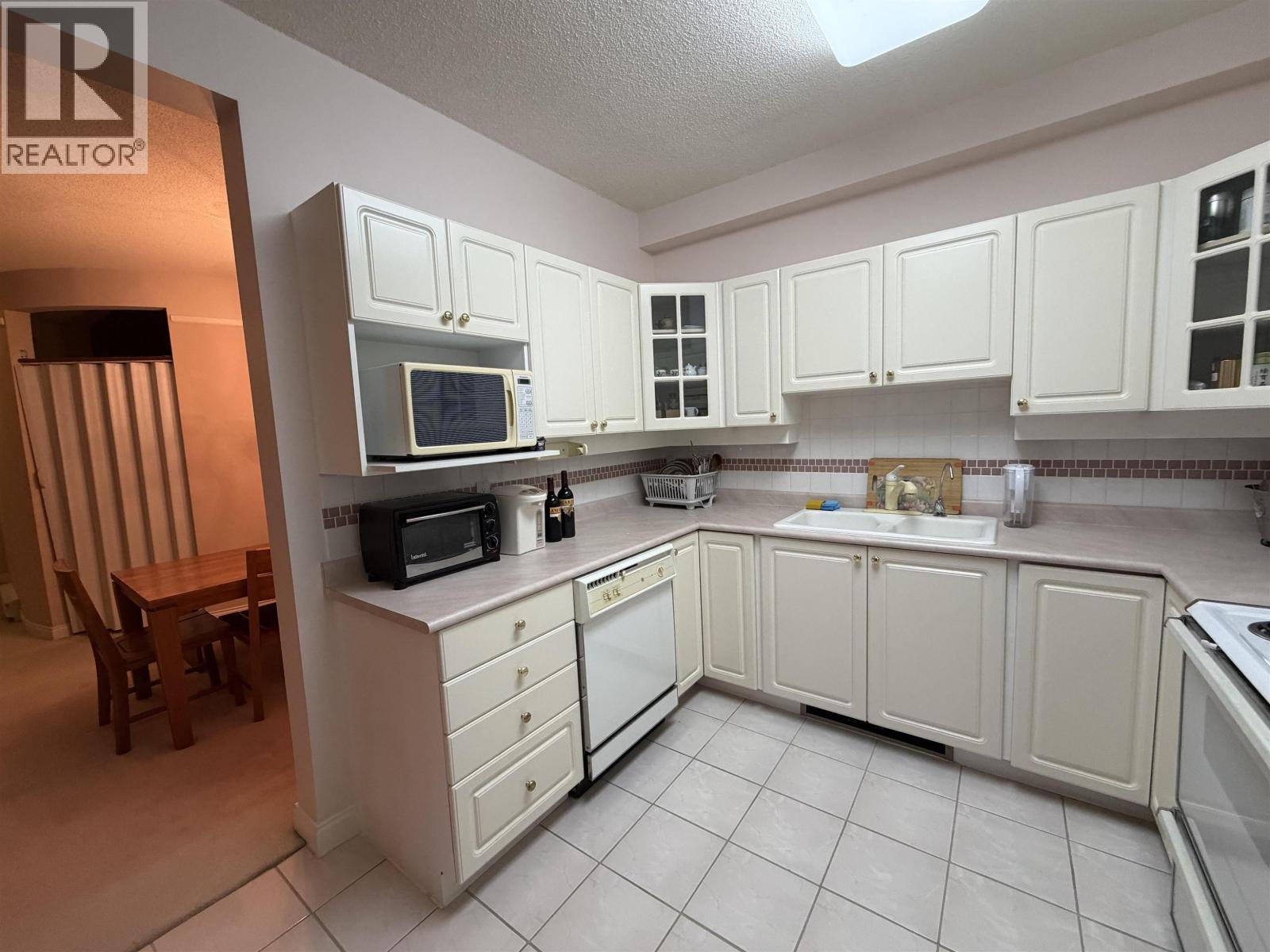 24xx 6128 Patterson Avenue, Burnaby, British Columbia  V5H 4P3 - Photo 8 - R3089668