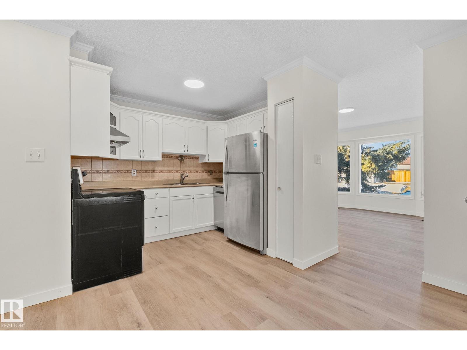 4631 126 Av Nw, Edmonton, Alberta  T5A 4L1 - Photo 6 - E4473398