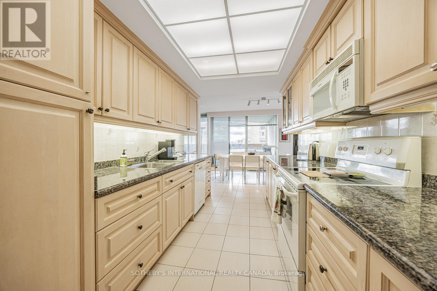 2305 - 85 Skymark Drive, Toronto, Ontario  M2H 3P2 - Photo 12 - C12785780