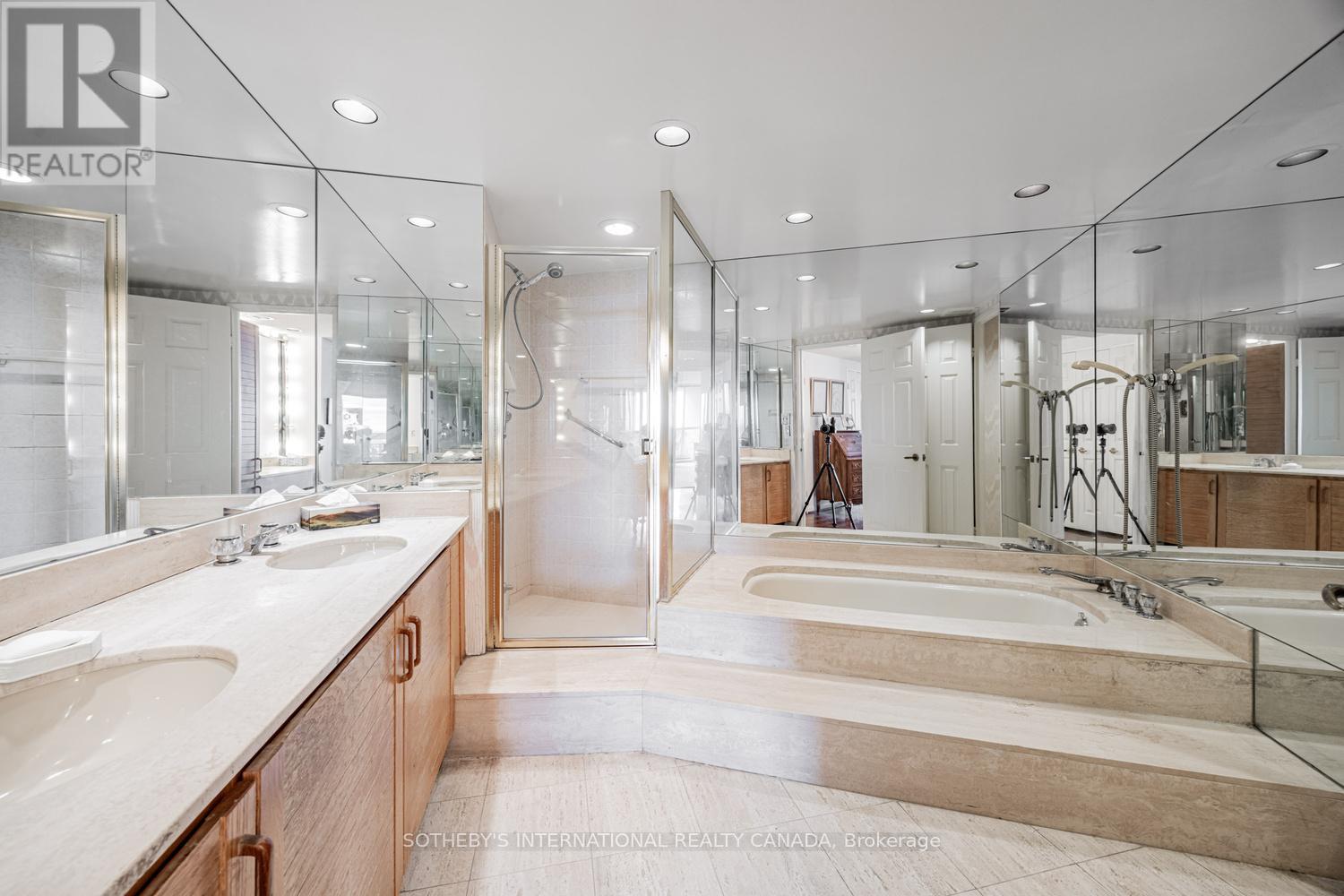 2305 - 85 Skymark Drive, Toronto, Ontario  M2H 3P2 - Photo 20 - C12785780