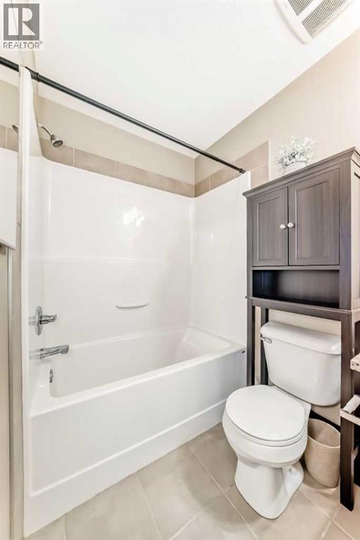 576 Mckenzie Towne Drive Se, Calgary, Alberta  T2Z 1C7 - Photo 31 - A2284503