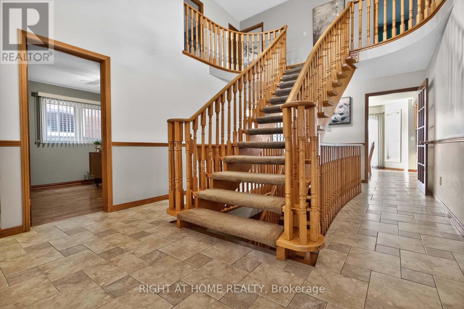 4433 Sedgefield Road, Mississauga, Ontario  L5M 3B6 - Photo 15 - W12785774