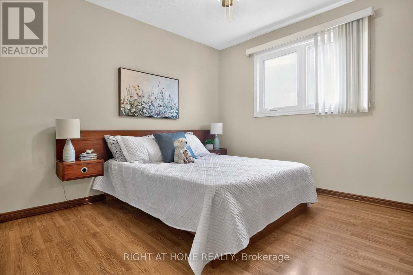 4433 Sedgefield Road, Mississauga, Ontario  L5M 3B6 - Photo 22 - W12785774