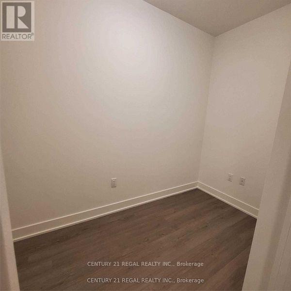 722 - 60 George Butchart Drive, Toronto, Ontario  M3K 0E1 - Photo 6 - W12785786