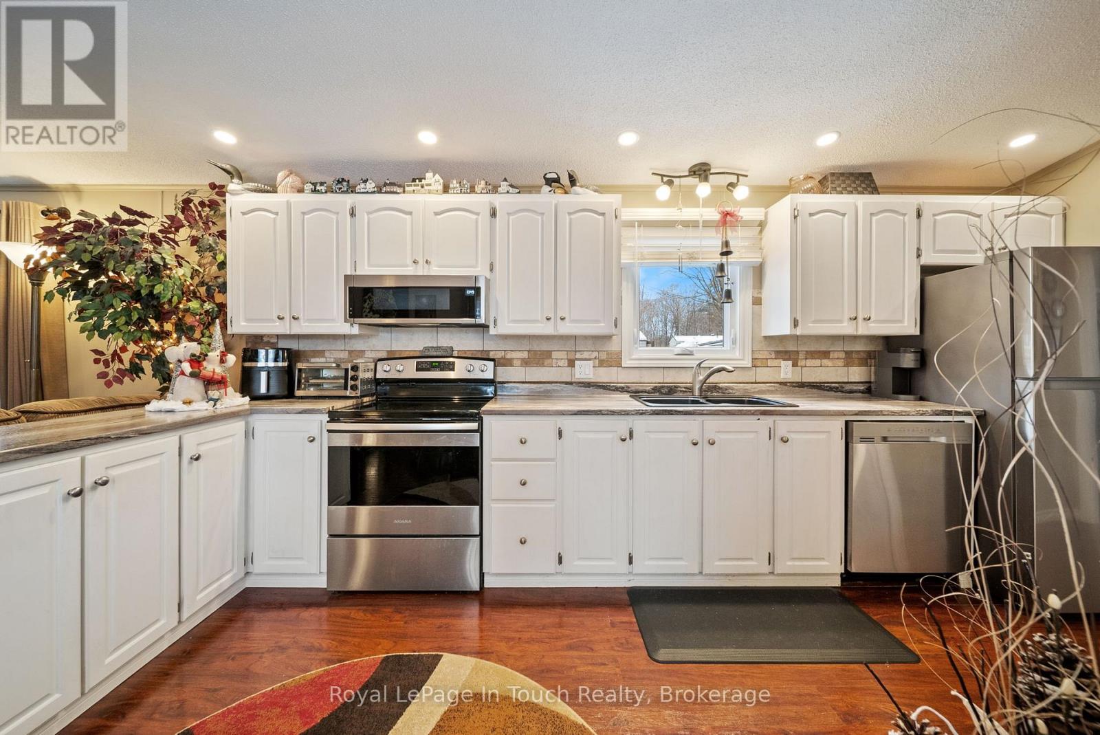 7 - 5411 Elliott Side Road, Tay, Ontario  L4R 4K3 - Photo 10 - S12607026