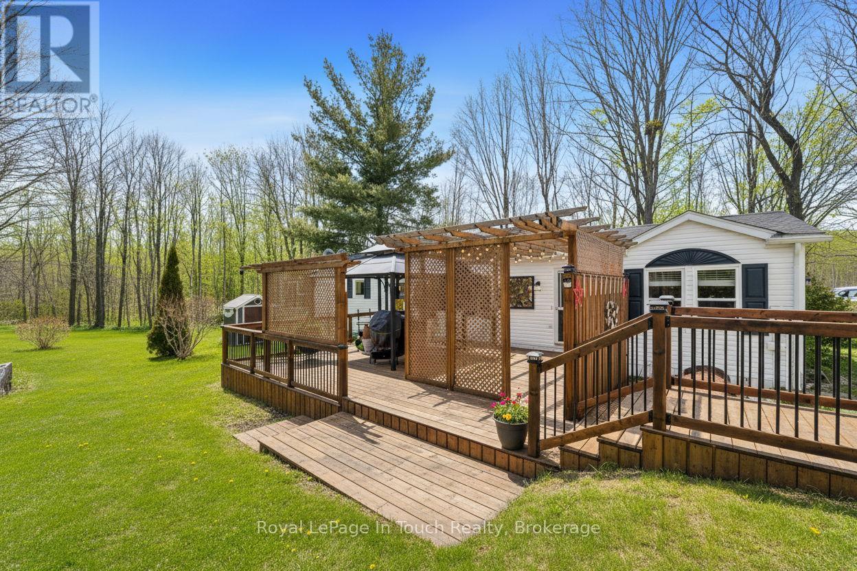 7 - 5411 ELLIOTT SIDE ROAD, Tay, Ontario