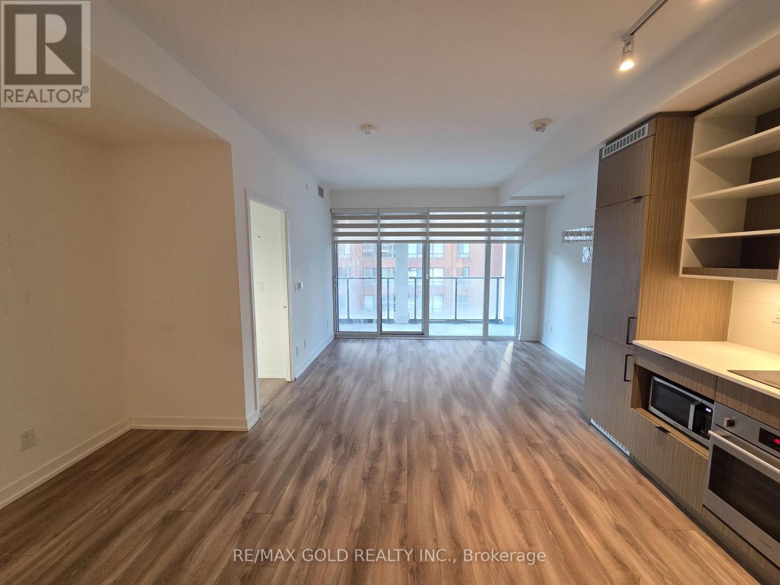 812 - 20 Edward Street W, Toronto, Ontario  M5G 0C5 - Photo 3 - C12780802