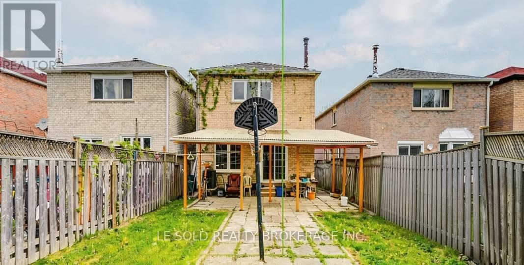 Upper - 110 Cimmaron Street, Markham, Ontario  L3S 2G7 - Photo 19 - N12770360