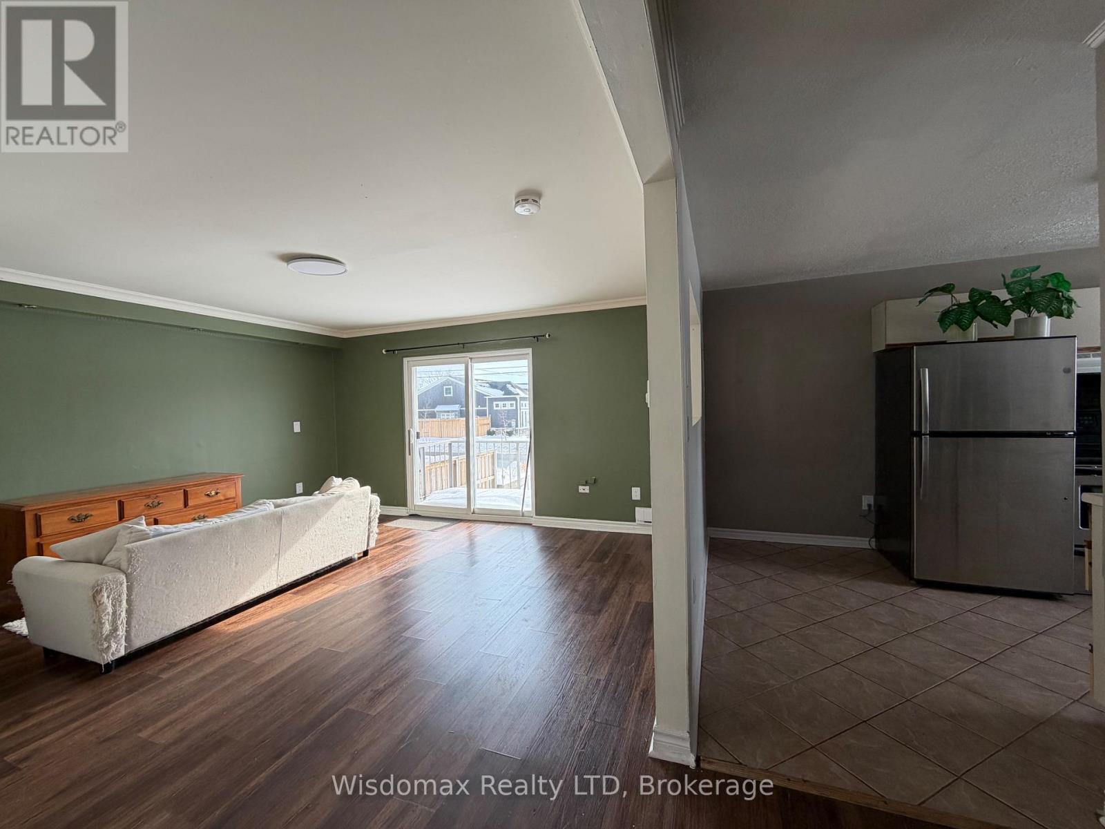 Mainfloor - 3838 Rebstock Road, Fort Erie, Ontario  L0S 1B0 - Photo 11 - X12612536