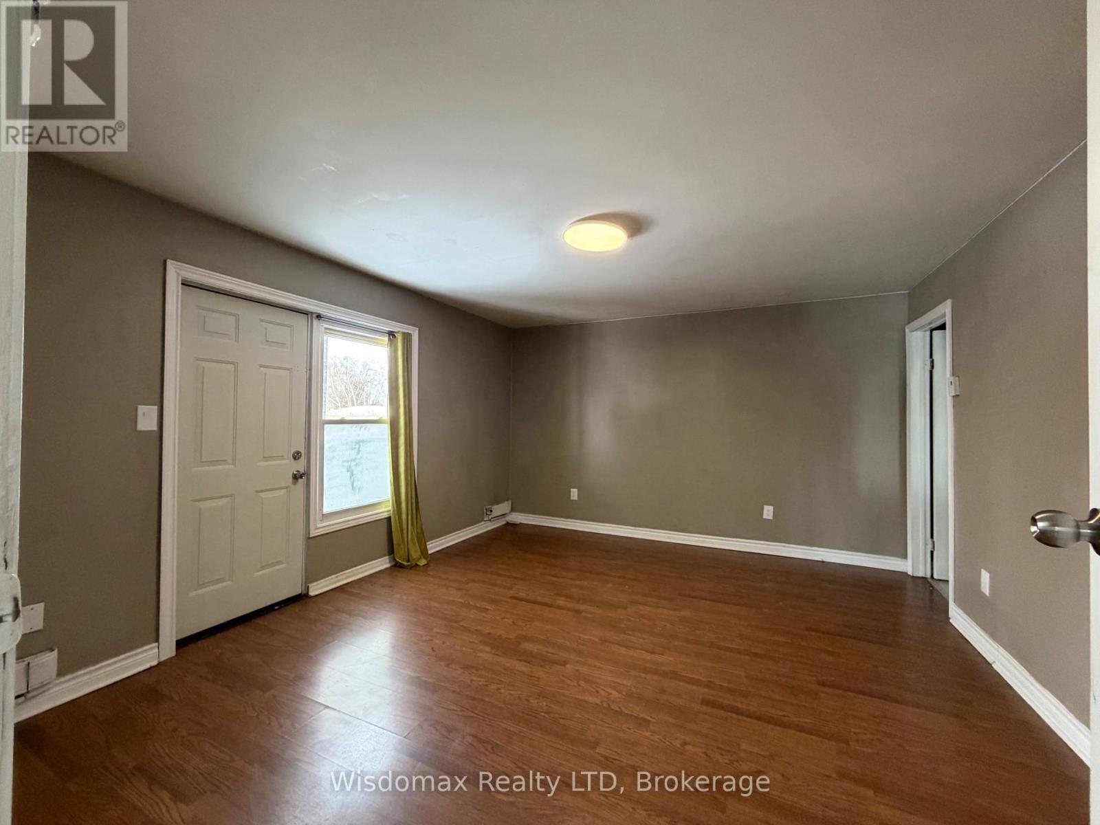 Mainfloor - 3838 Rebstock Road, Fort Erie, Ontario  L0S 1B0 - Photo 15 - X12612536