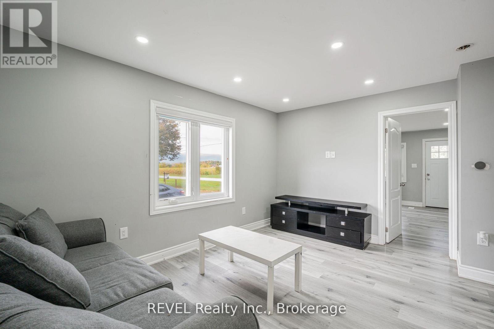 1269 1273 Larkin Road E, Niagara-On-The-Lake, Ontario  L0S 1J0 - Photo 17 - X12785810