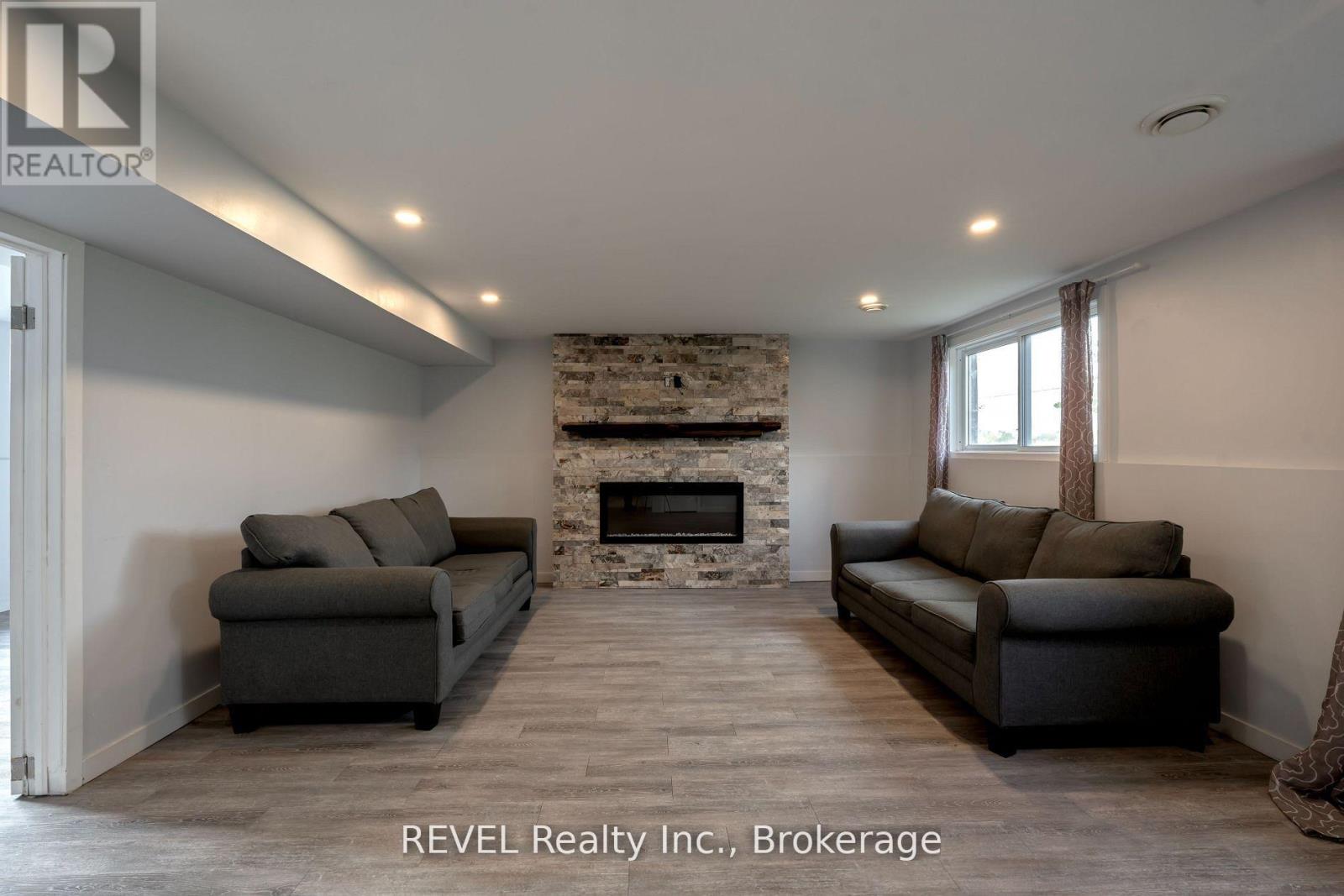 1269 1273 Larkin Road E, Niagara-On-The-Lake, Ontario  L0S 1J0 - Photo 35 - X12785810