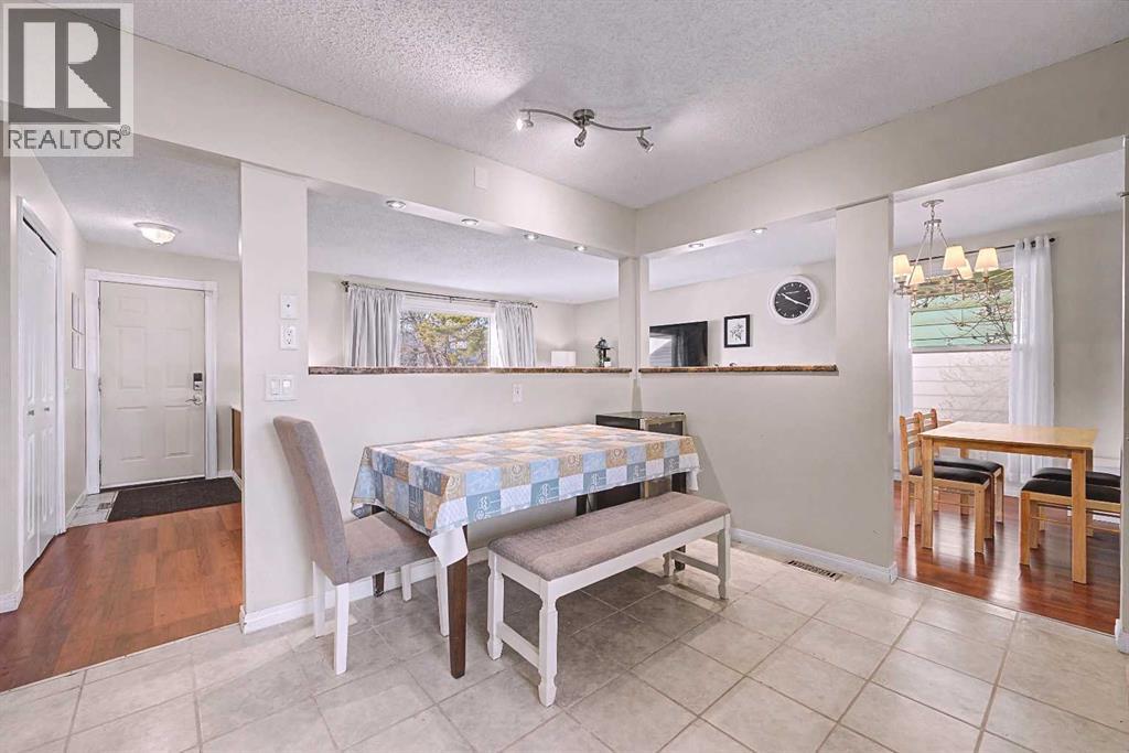 336 Penworth Way Se, Calgary, Alberta  T2A 4G2 - Photo 18 - A2285530