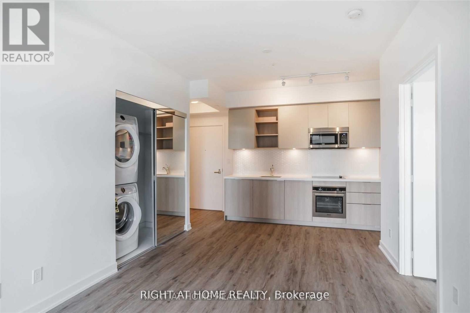 1001 - 50 ORDNANCE STREET, Toronto, Ontario