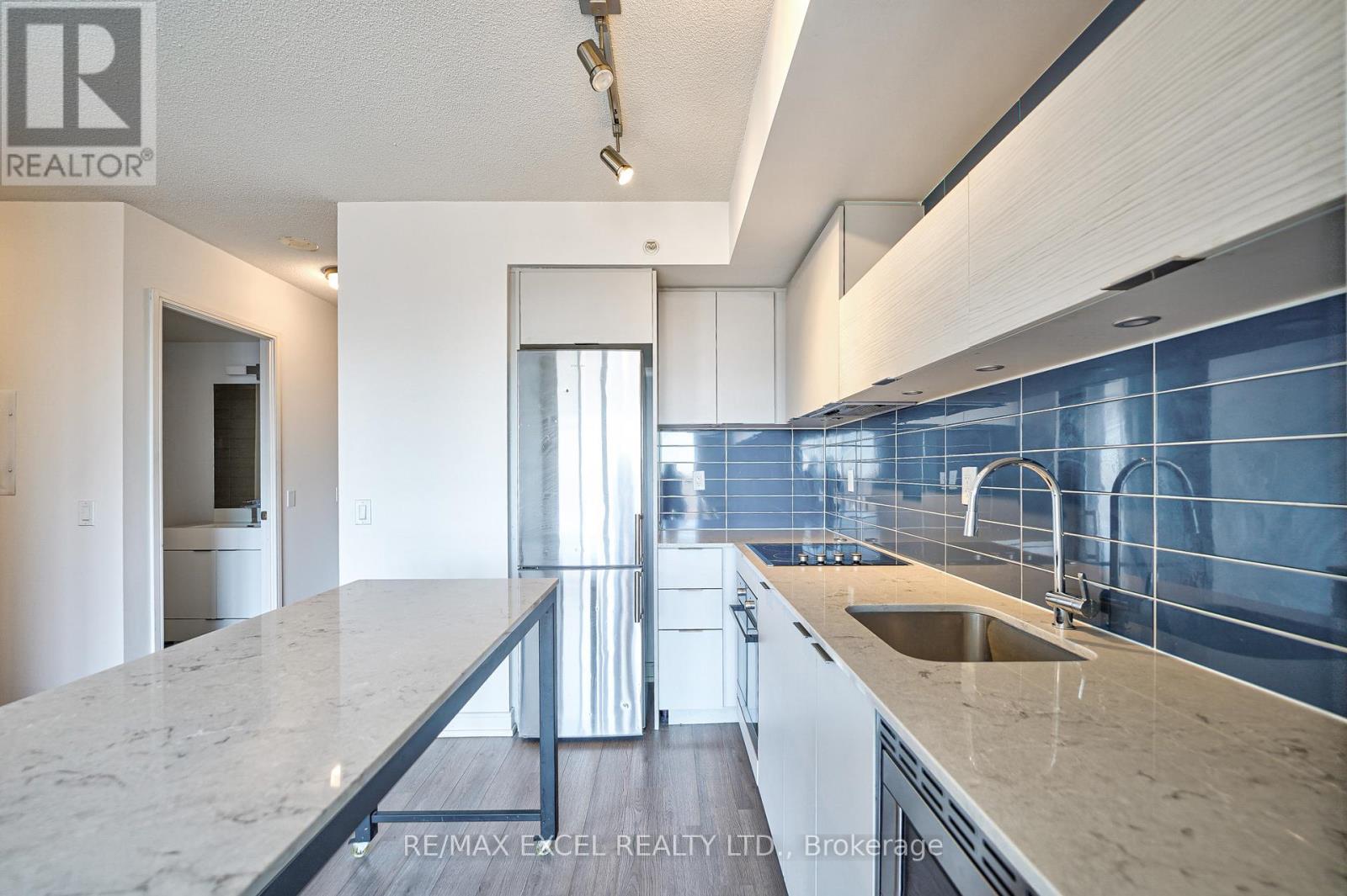 2303 - 20 Thomas Riley Road, Toronto, Ontario  M9B 1B3 - Photo 17 - W12785796