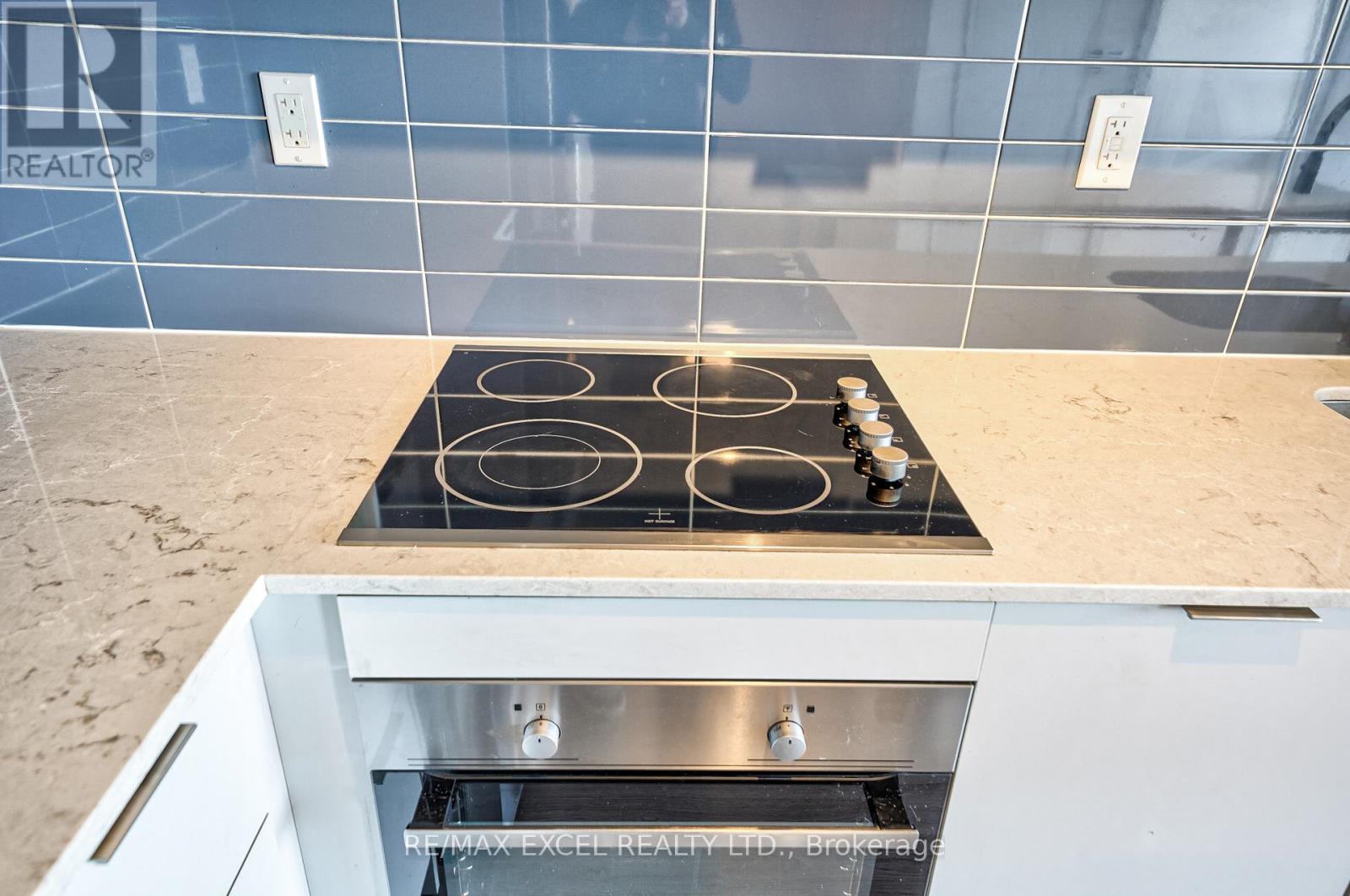 2303 - 20 Thomas Riley Road, Toronto, Ontario  M9B 1B3 - Photo 18 - W12785796