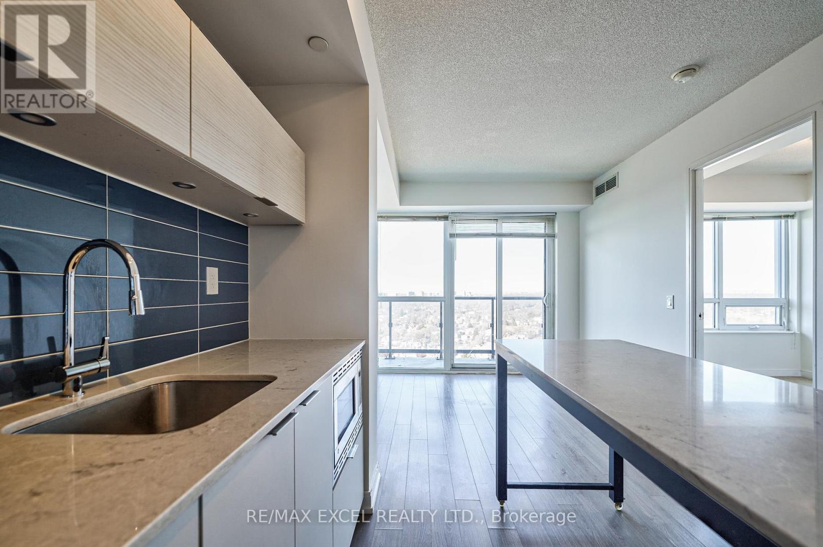 2303 - 20 Thomas Riley Road, Toronto, Ontario  M9B 1B3 - Photo 21 - W12785796