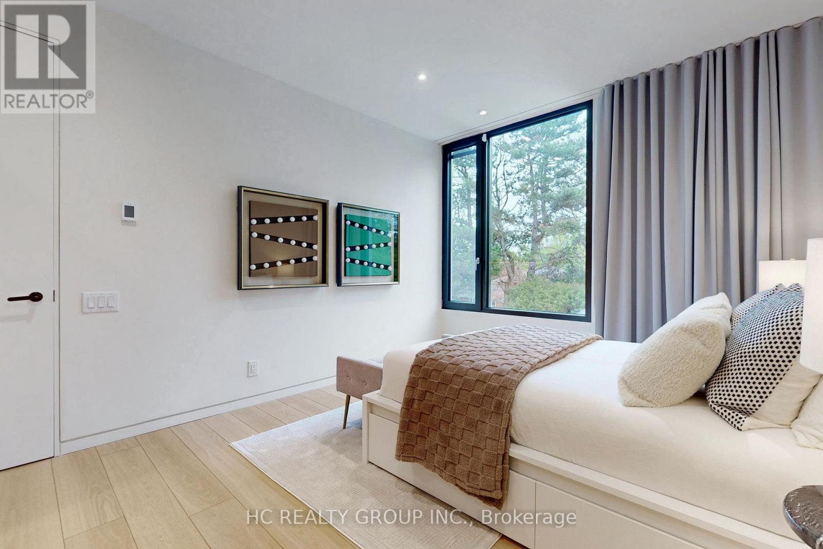 1336 Hillhurst Road, Oakville, Ontario  L6J 1X5 - Photo 31 - W12785802