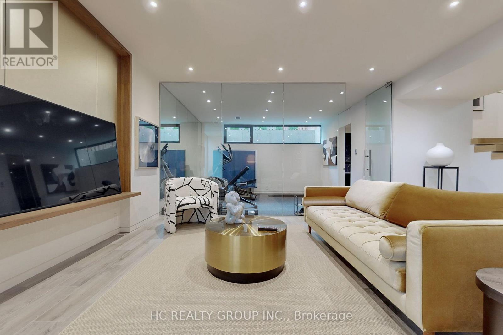 1336 Hillhurst Road, Oakville, Ontario  L6J 1X5 - Photo 39 - W12785802