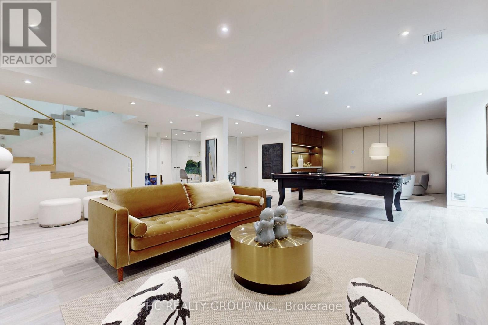 1336 Hillhurst Road, Oakville, Ontario  L6J 1X5 - Photo 40 - W12785802