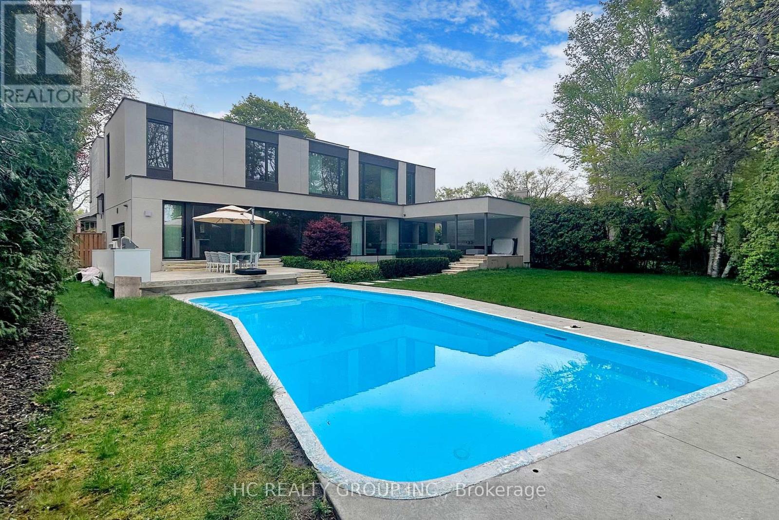 1336 Hillhurst Road, Oakville, Ontario  L6J 1X5 - Photo 49 - W12785802