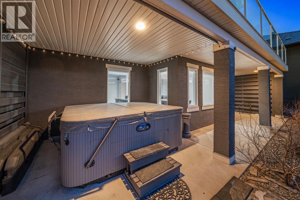 216 Gleneagles Estates Lane, Cochrane, Alberta  T4C 2H7 - Photo 45 - A2283334