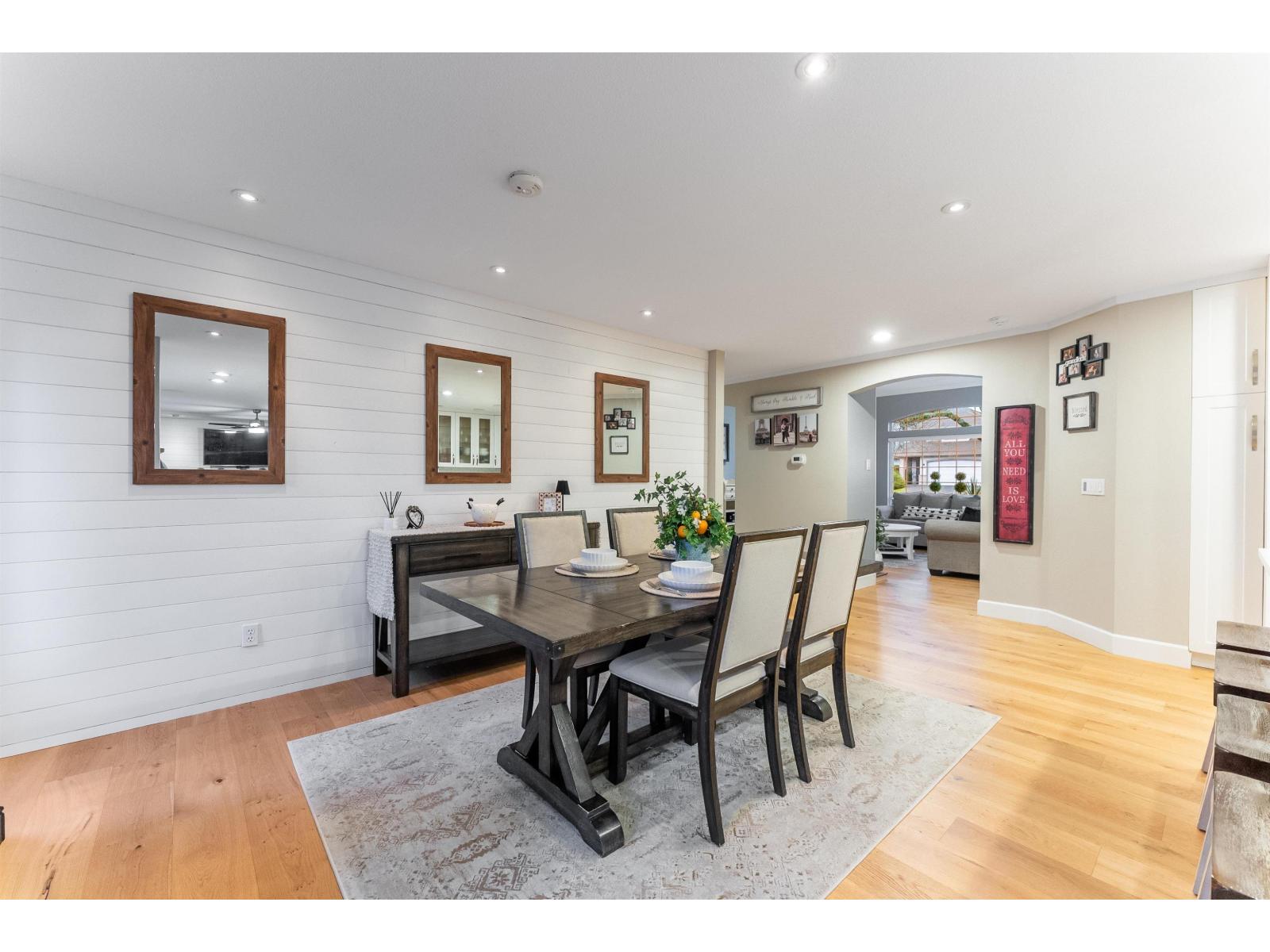 5912 190a Street, Surrey, British Columbia  V3S 7W5 - Photo 4 - R3086869